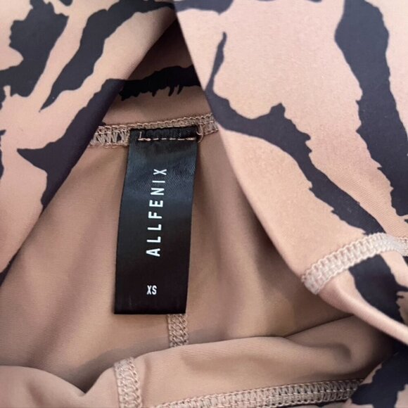 ** Anthropologie All Fenix Tiger Stripe 7/8 Leggings XS NWOT - Picture 8 of 10